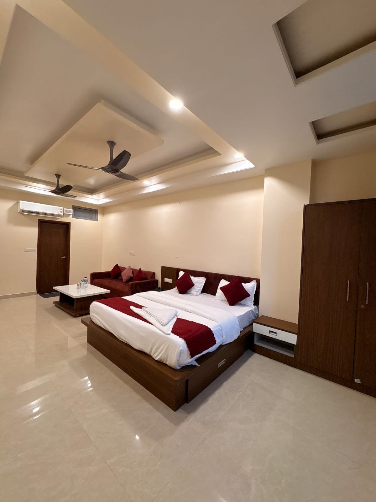 Family Suite at Hotel Jaipur Shertone